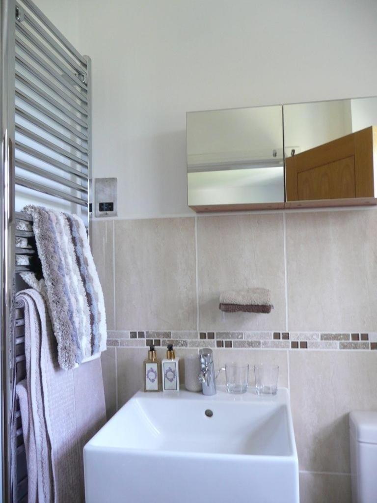 2 The Rocklands Bed & Breakfast Birkenhead Luaran gambar